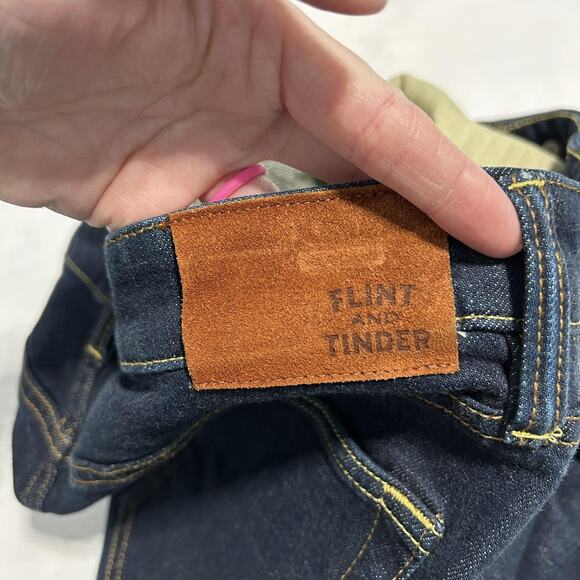 Flint and Tinder Jeans Mens 32x32 Blue Straight Fit Denim Stretch Classic Casual - Picture 6 of 9